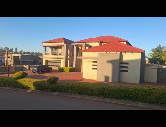 5 BEDROOM HOUSE FOR SALE IN AMANDASIG